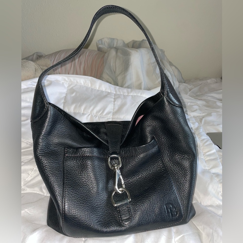 DOONEY & BOURKE PURSE 👜